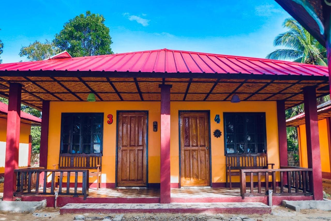 Mecaja Beach House Roxas  Экстерьер фото