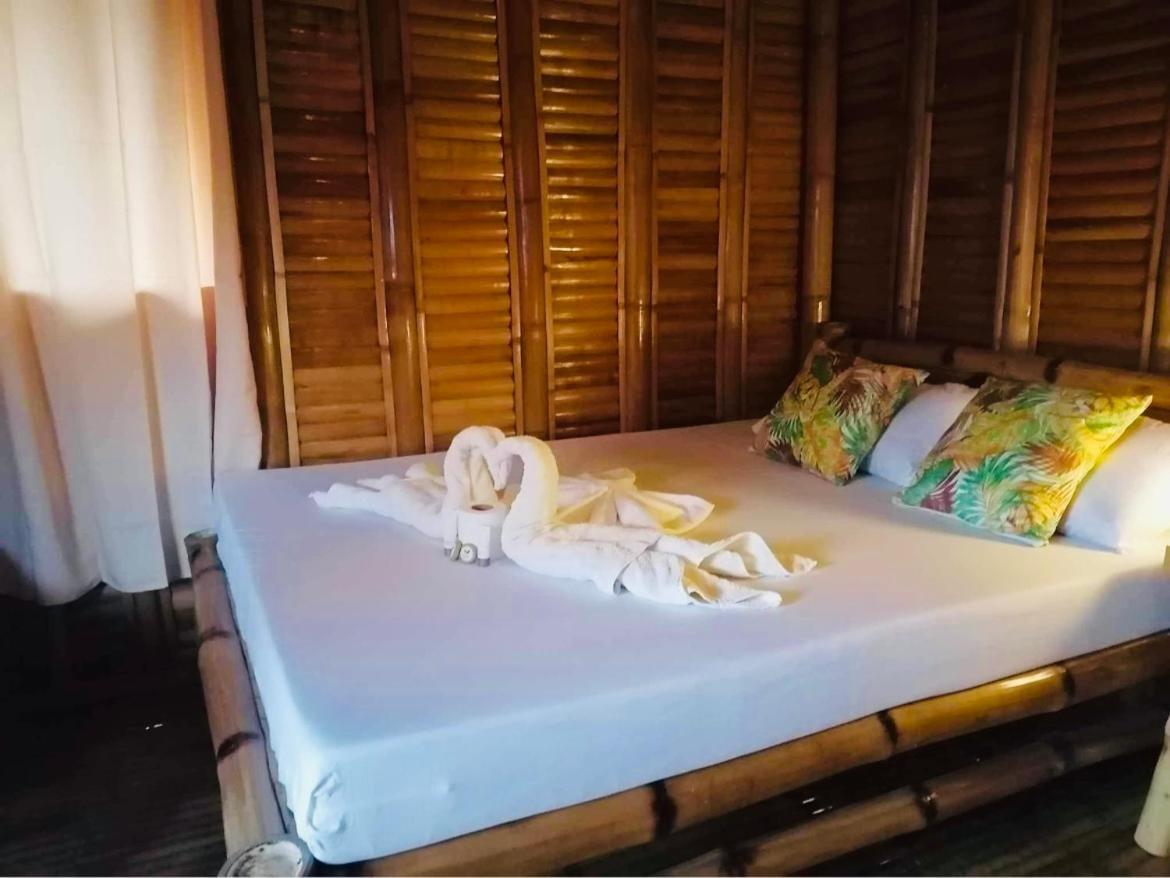 Mecaja Beach House Roxas  Экстерьер фото