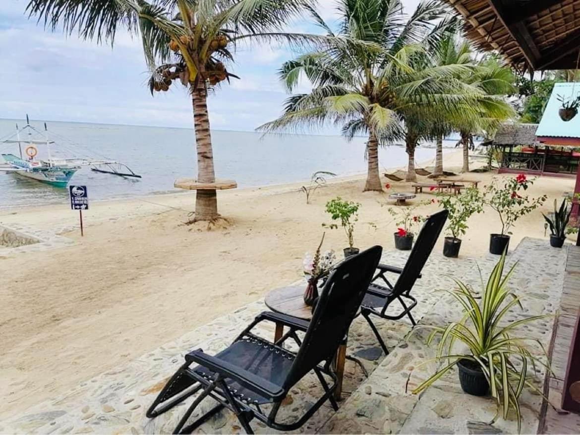 Отель Mecaja Beach House Roxas  Экстерьер фото