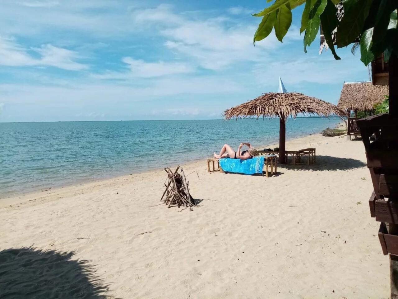 Mecaja Beach House Roxas  Номер фото